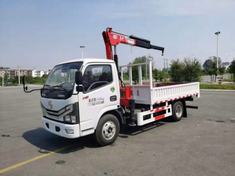 國(guó)六多利卡D6S 1.8噸藍(lán)牌隨車吊