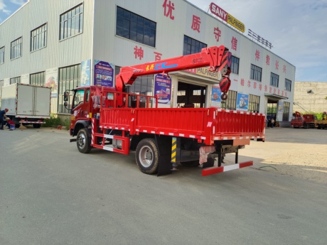 重汽王牌小黃牌上裝長興5噸4節(jié)臂隨車吊機