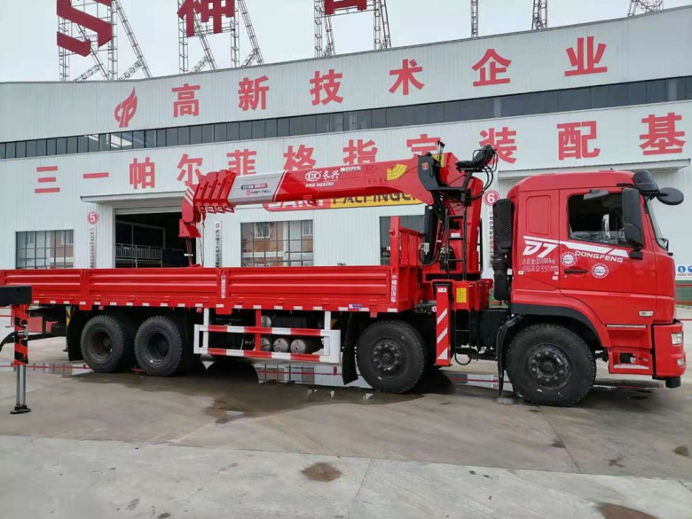 國六東風(fēng)暢行D7國六前四后八隨車吊上裝各品牌12-16噸吊機(jī)