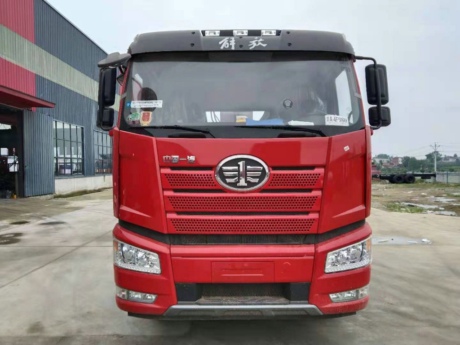 國六解放J6P前四后八隨車吊上裝武夷16噸5節(jié)臂吊機(jī)