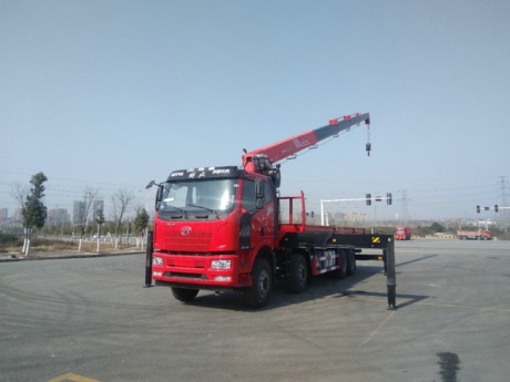 國(guó)六解放J6L前四后八隨車(chē)吊上裝三一16噸5節(jié)臂吊機(jī)
