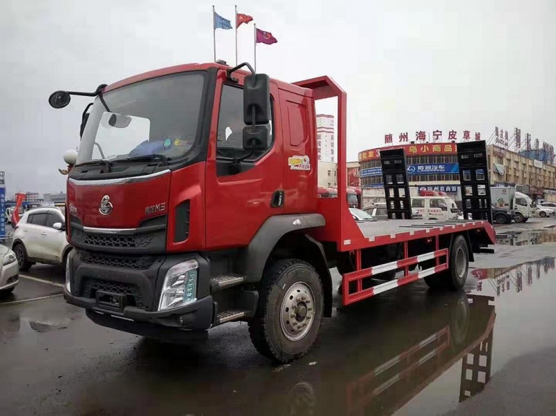 挖機(jī)平板運輸車增壓器保養(yǎng)小妙招超實用！