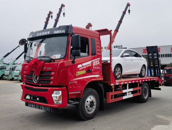 東風(fēng)D3S平板運(yùn)輸車/神百汽車集團(tuán)